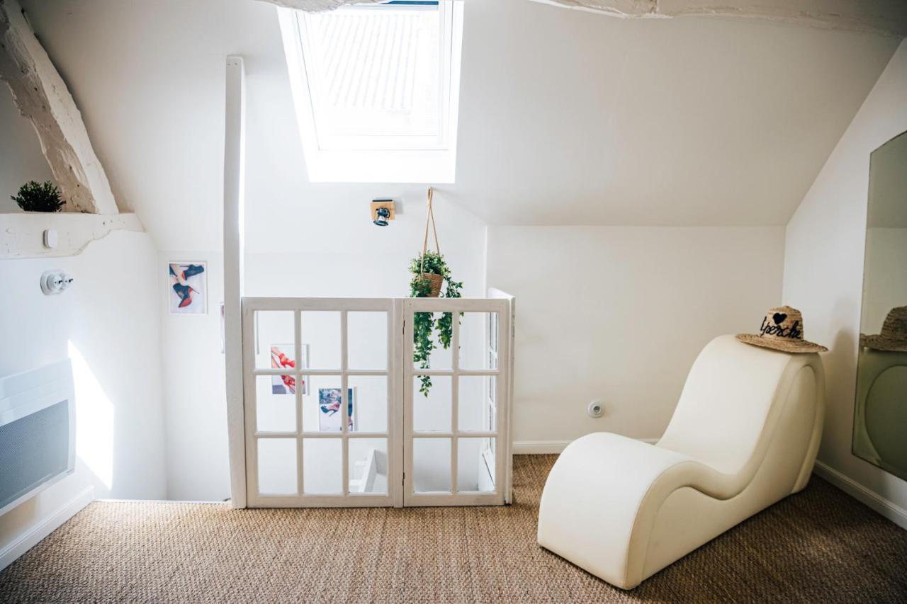 Loveroom Du Perche : Maison Avec Balneo Moulins-la-Marche Екстер'єр фото