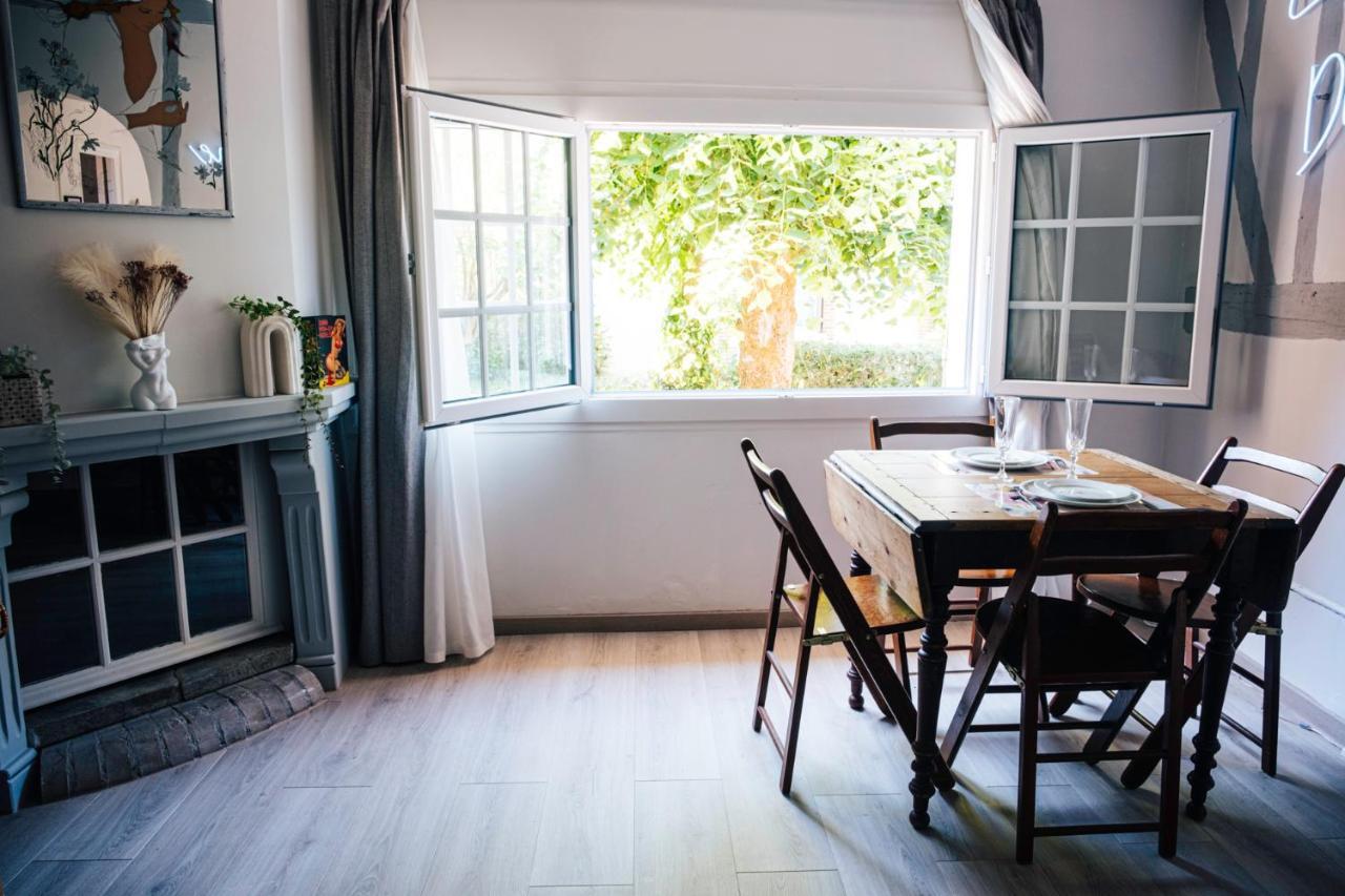 Loveroom Du Perche : Maison Avec Balneo Moulins-la-Marche Екстер'єр фото