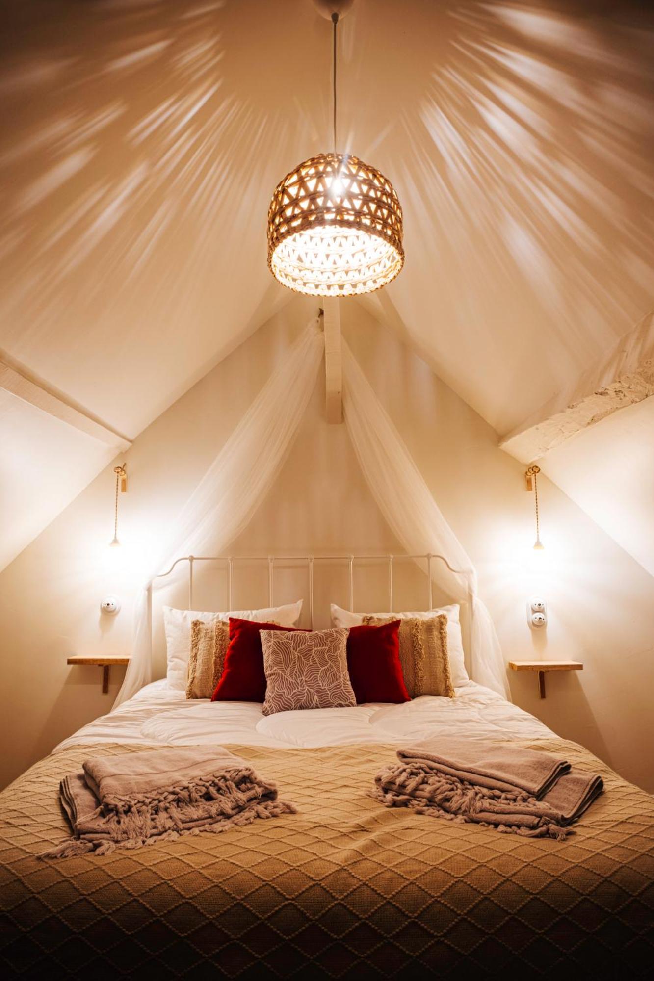 Loveroom Du Perche : Maison Avec Balneo Moulins-la-Marche Екстер'єр фото